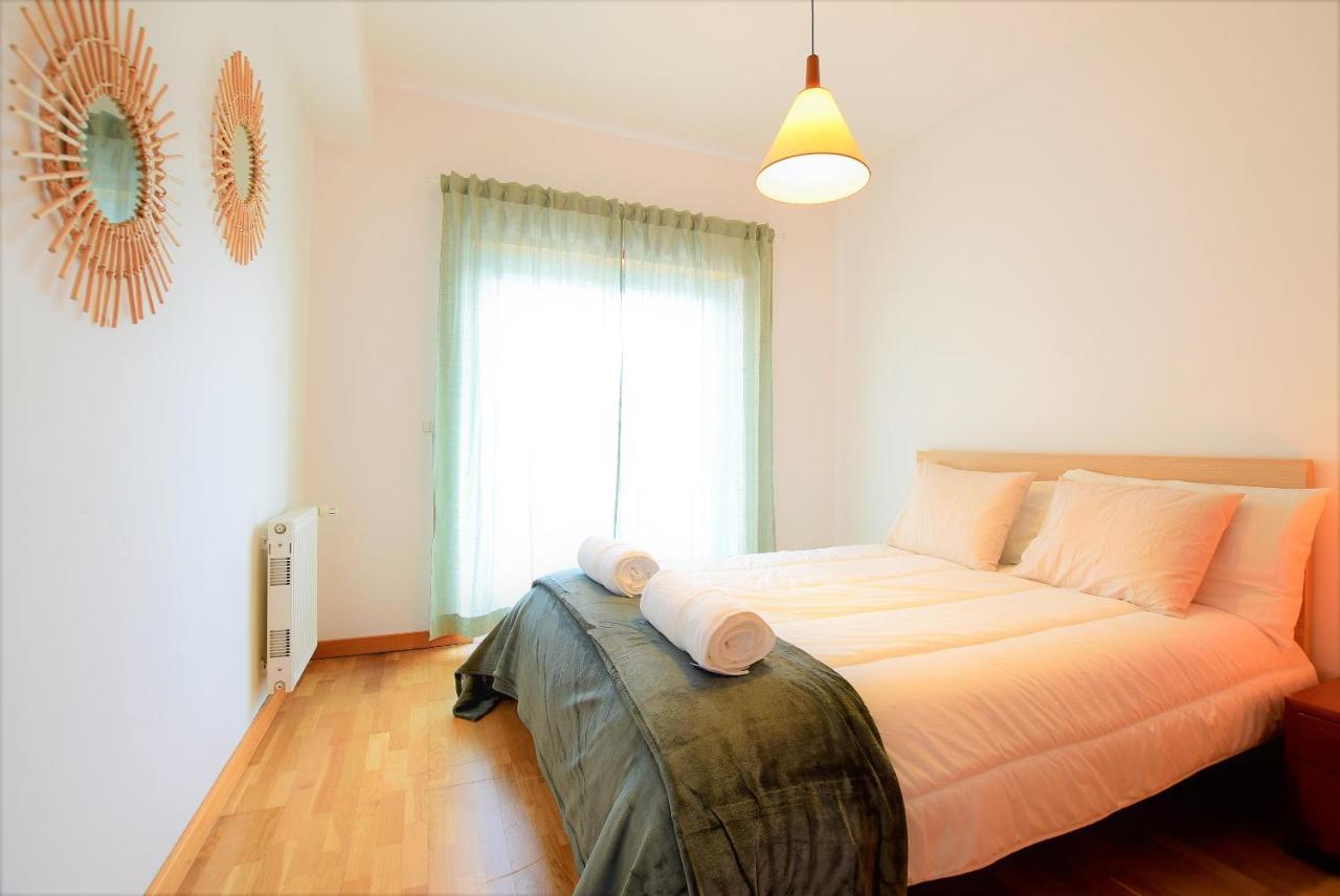 Marina De Albufeira T1 Ate 2 Pax Ou T2 Ate 6 Pax Com Piscina E Vista Marina Apartamento Exterior foto