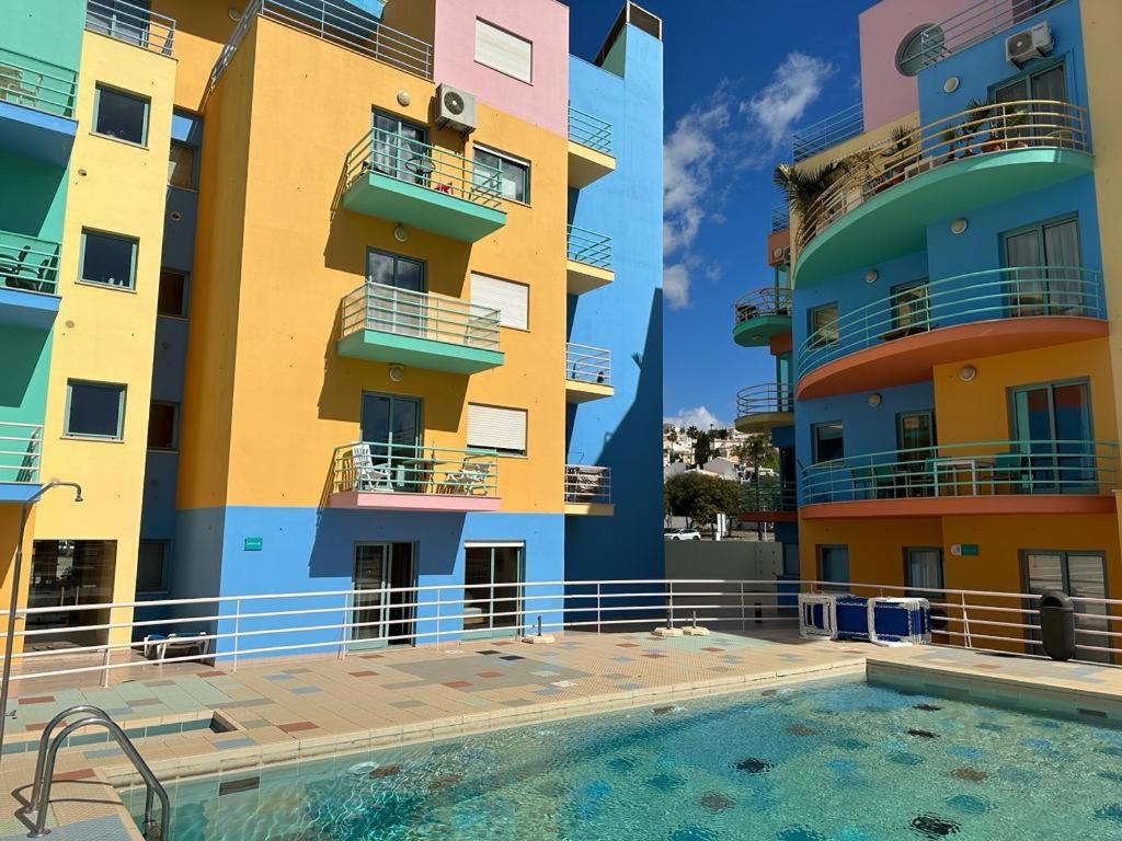 Marina De Albufeira T1 Ate 2 Pax Ou T2 Ate 6 Pax Com Piscina E Vista Marina Apartamento Exterior foto